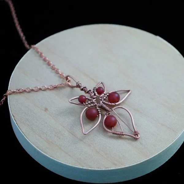 Blackberry Leaflet - Carnelian - Copper Necklace