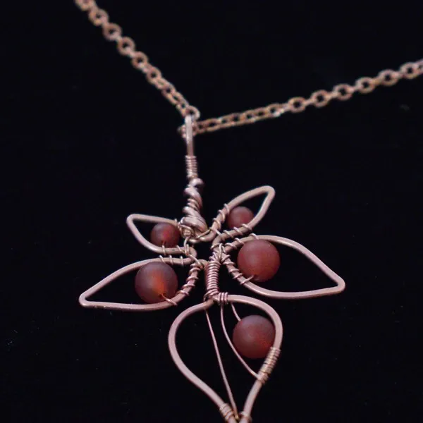 Blackberry Leaflet - Carnelian - Copper Necklace