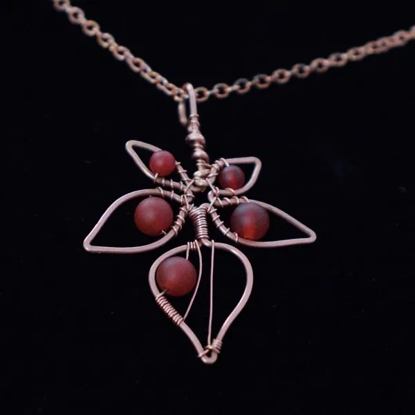 Blackberry Leaflet - Carnelian - Copper Necklace