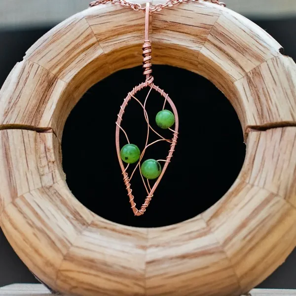 Blackthorn Leaf - Canadian Jade - Copper Necklace