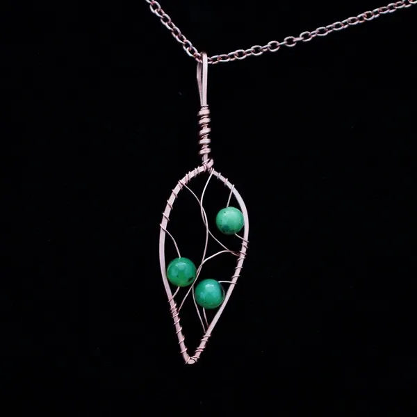 Blackthorn Leaf - Canadian Jade - Copper Necklace