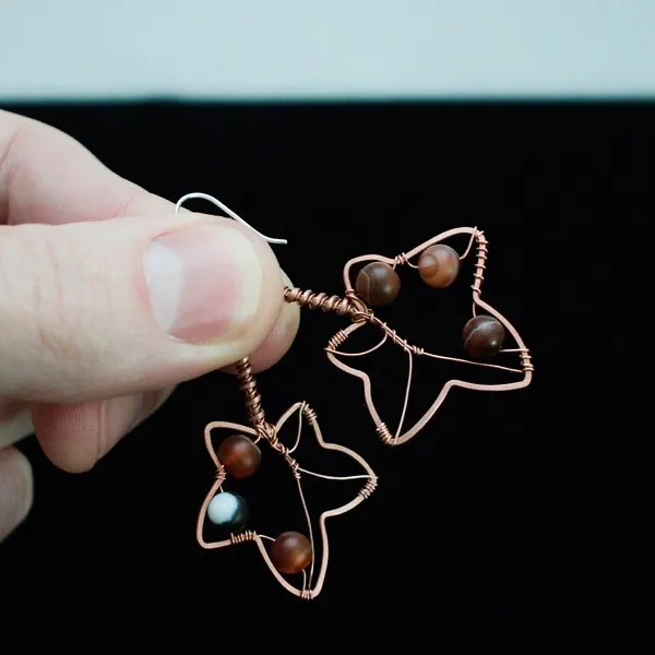 English Ivy Leaf Copper Earrings