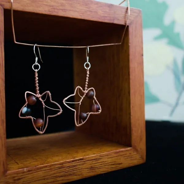 English Ivy Leaf Copper Earrings