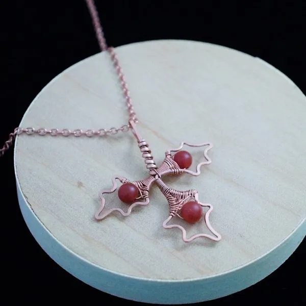 Holly Leaflet - Carnelian - Copper Necklace